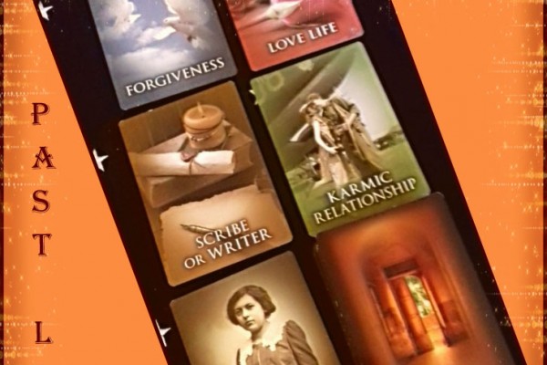 Χαρτομαντεία - Ταρώ - PAST LIFE